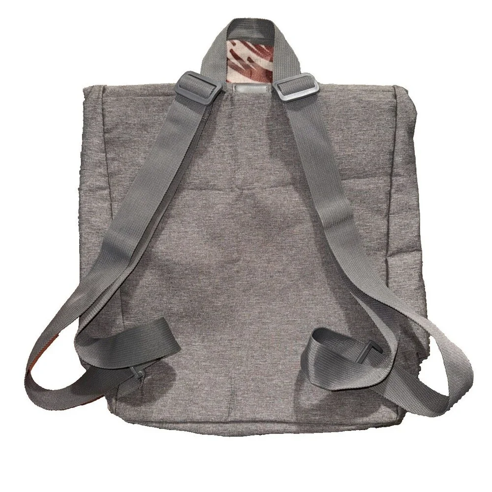 Azzarro Perfums Gray NWOT Toiletry Bag backpack